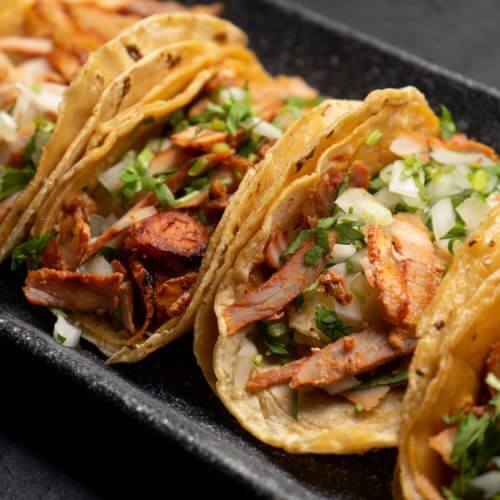 Tacos de carne de porco