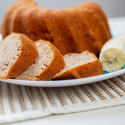 Receita de bolo na Airfryer: Bolo de banana com canela