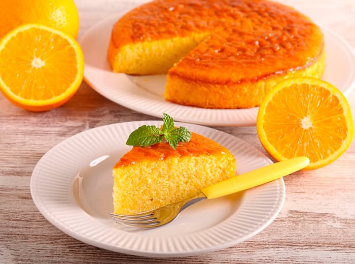 lanches para viagem: bolo de laranja simples sem cobertura