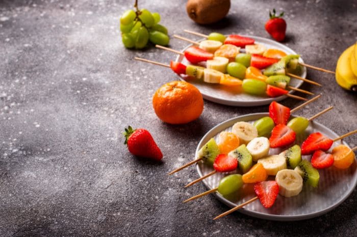 Espetinhos de frutas