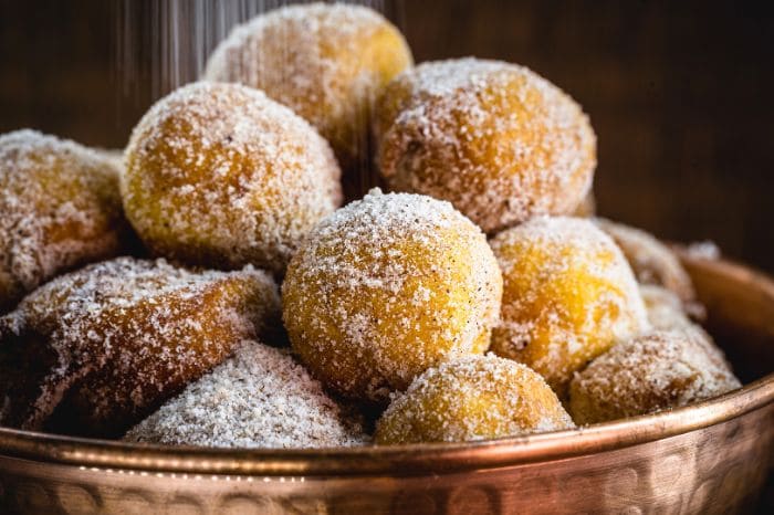 Bolinhos de chuva sequinhos e fofinhos