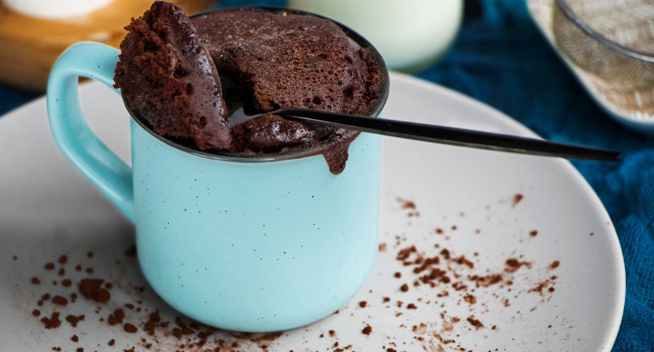 Bolo de caneca no micro-ondas