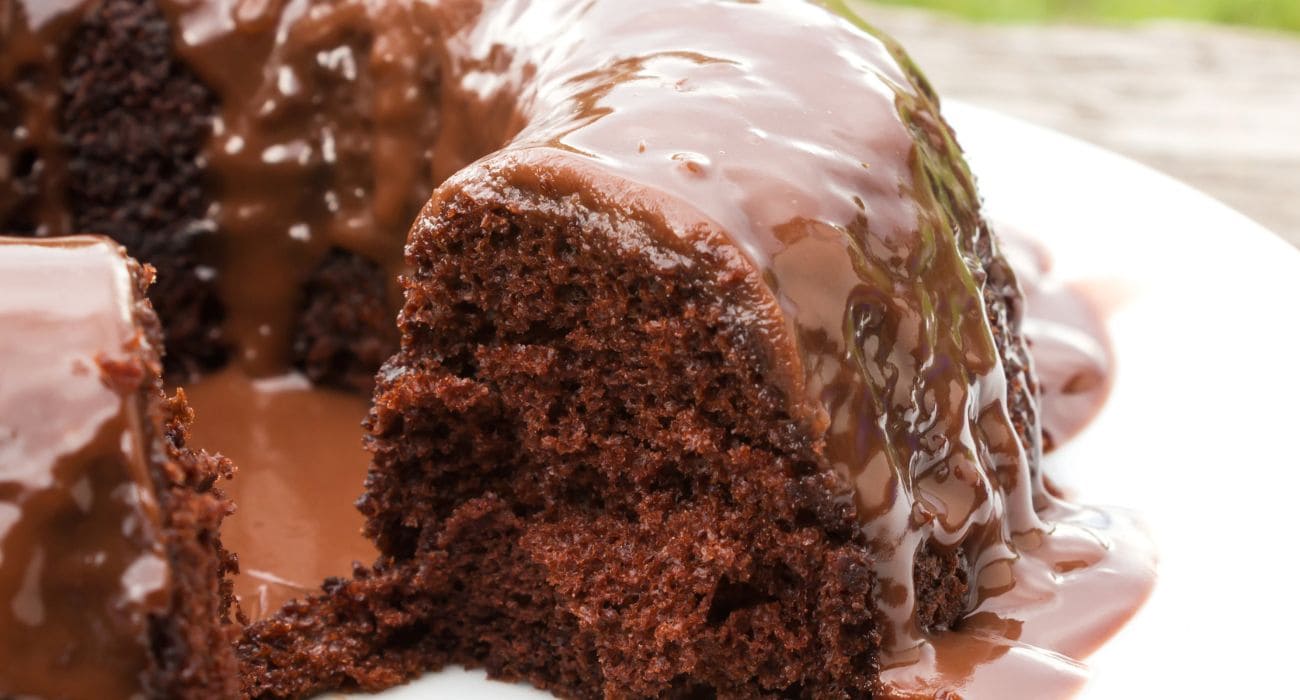 Bolo de chocolate molhadinho